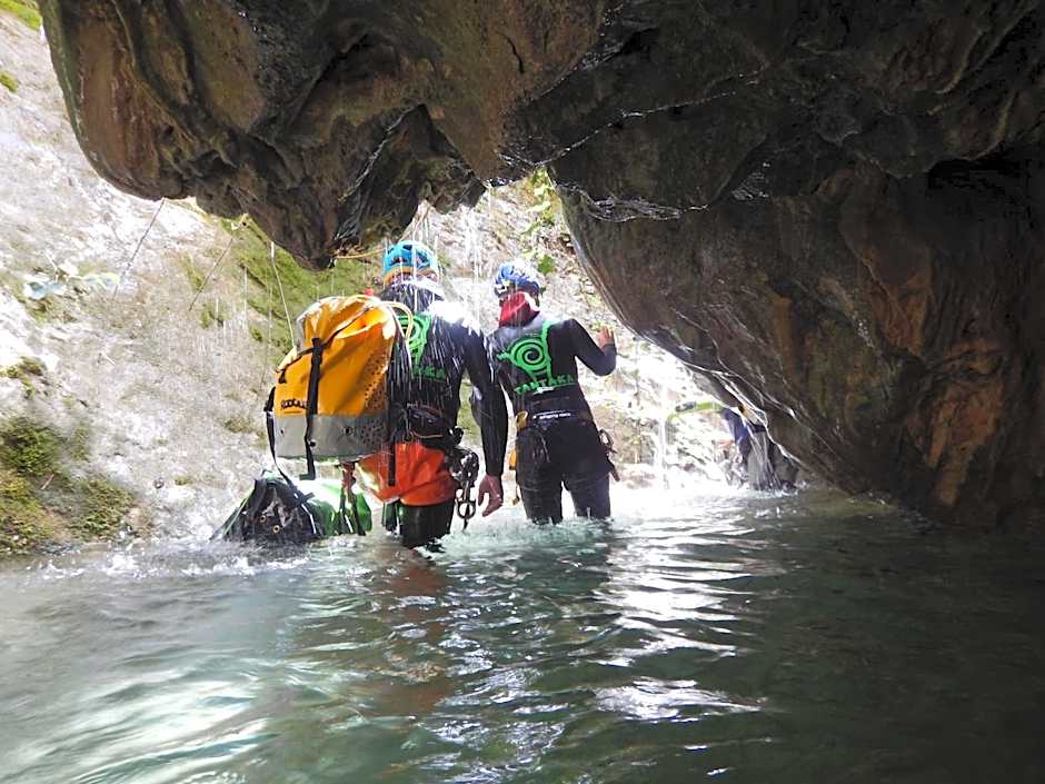 Tantaka - Albergue Los Meleses