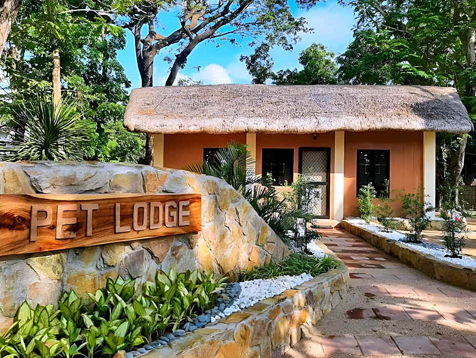 Matabungkay Beach Hotel