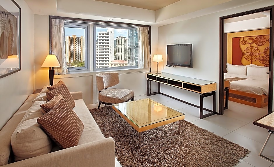 Quest Hotel & Conference Center - Cebu