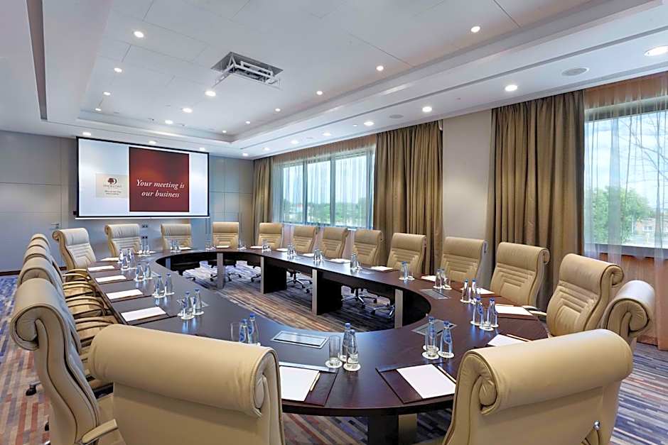 DoubleTree By Hilton Hotel & Conference Centre Warsaw