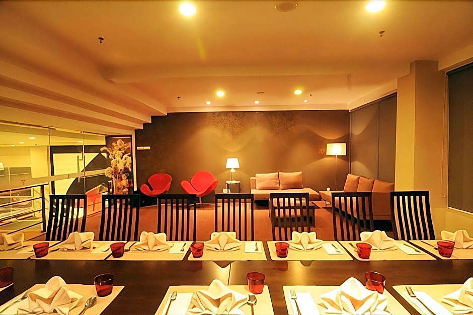 Ssl Traders Hotel
