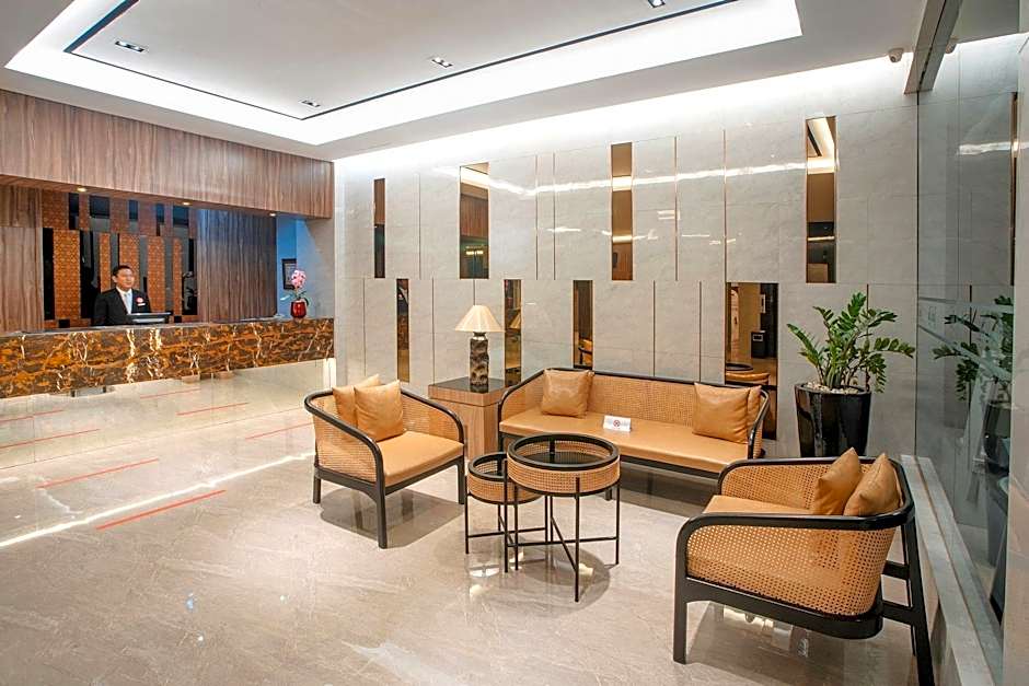 Grand Zuri Duri Hotel