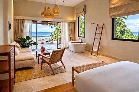 Premium Beach Front with Patio