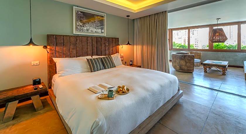 The Charlee Lifestyle Hotel