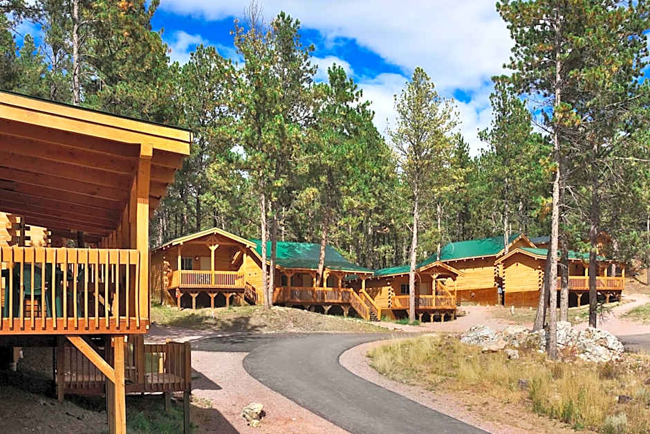 Rock Crest Lodge & Cabins