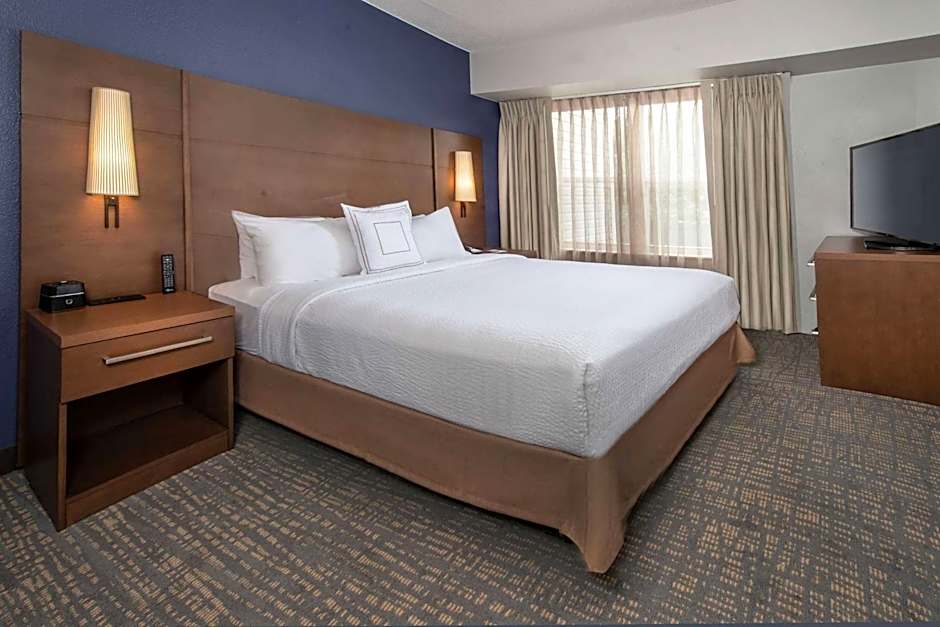 Sonesta ES Suites Baltimore BWI Airport