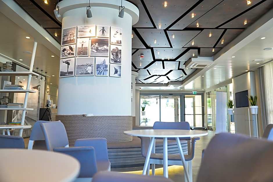 Nautilus Family Hotel