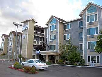 Baymont Inn & Suites Reno