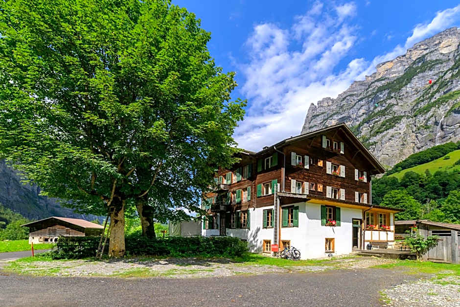 ALPENHOF Mountain Lodge