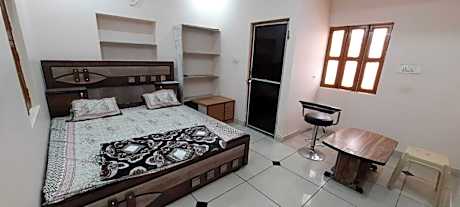 SPOT ON Rajawat Guest House