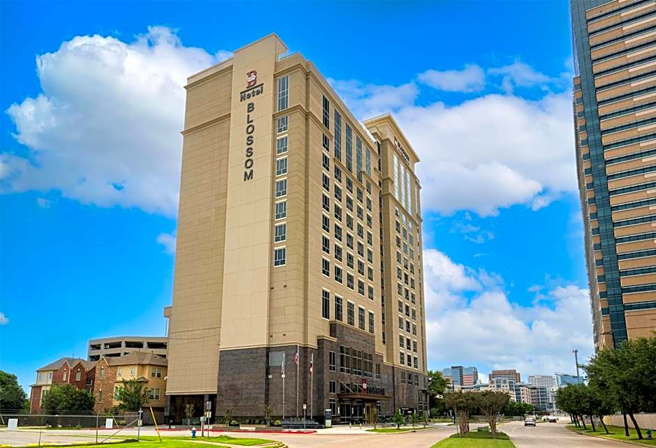 Blossom Hotel Houston, Curio Collection by Hilton