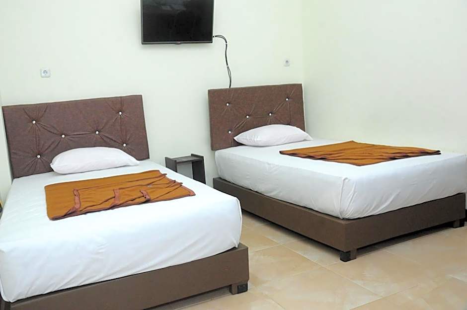 Dena Hotel