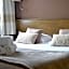Brit Hotel Le Surcouf