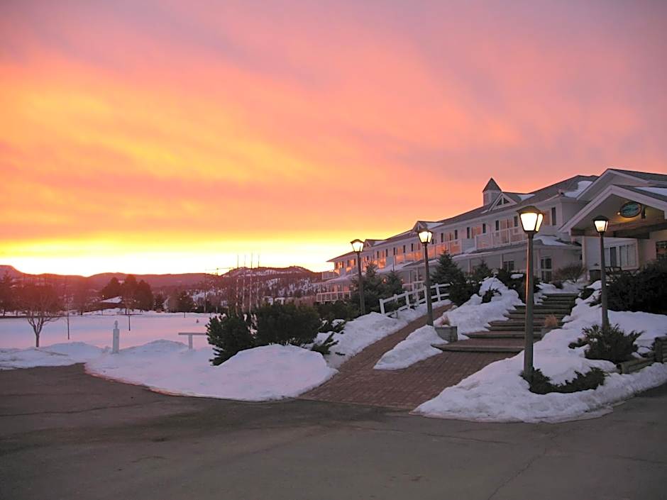 South Thompson Inn & Conference Centre