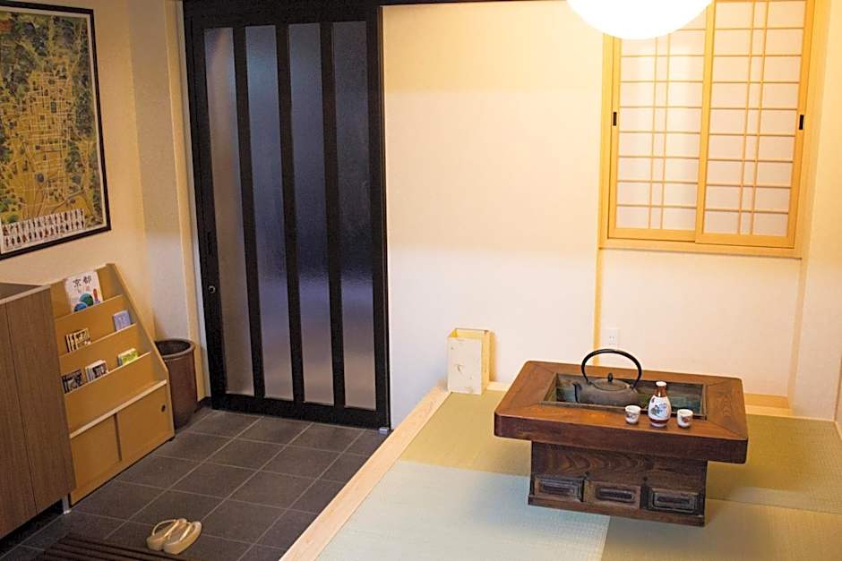 Kamoya Ryokan