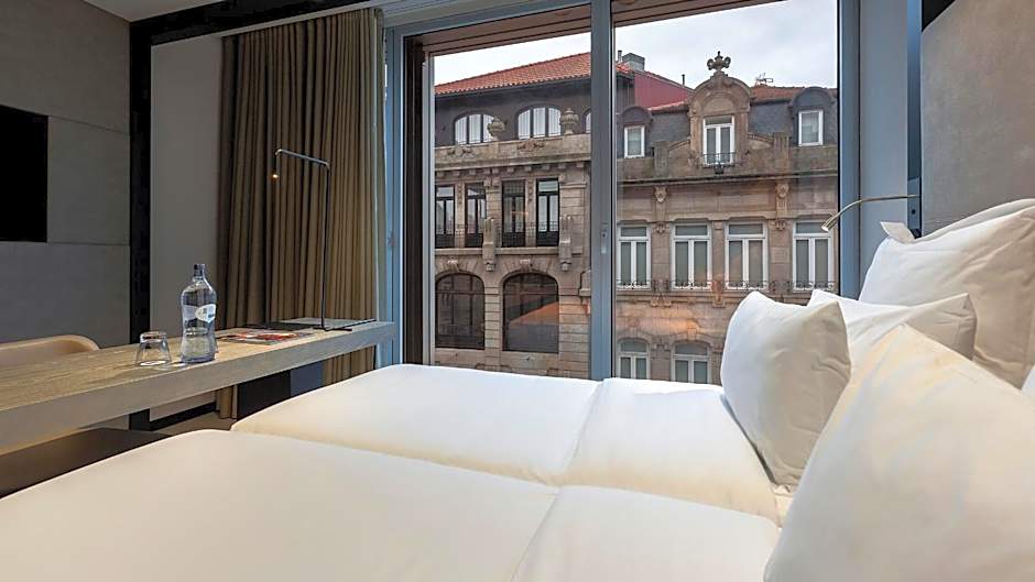 Porto Royal Bridges Hotel