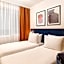 D8 Hotel