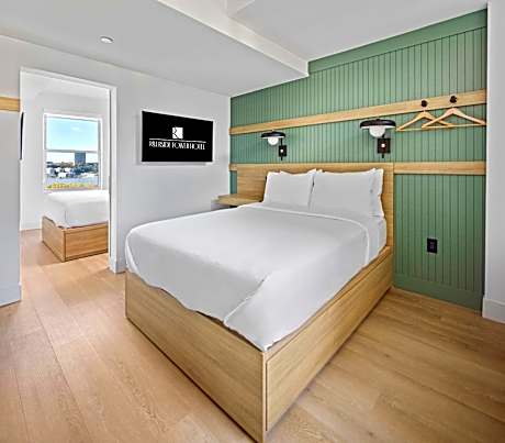 River View Accessible Suite