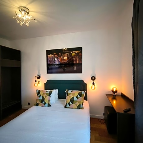 Classic Single Room