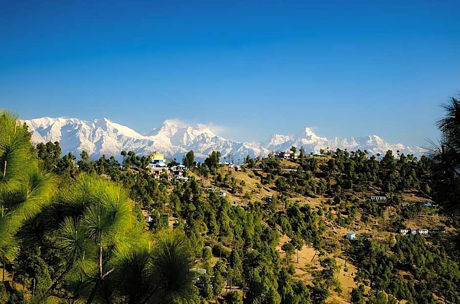 Kasar Rainbow Yoga Retreat