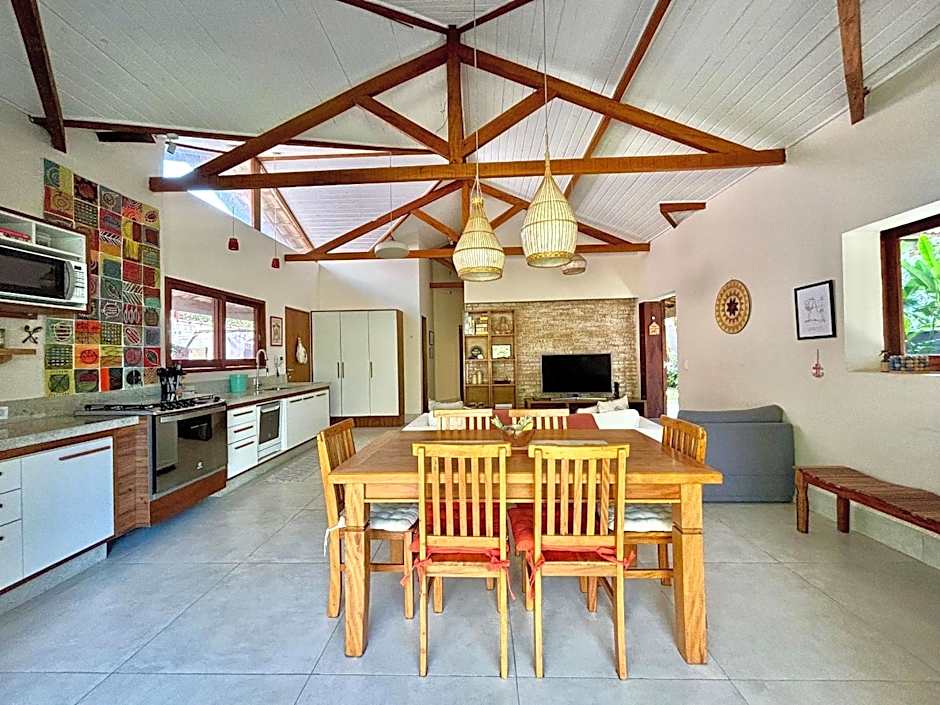 Linda Casa Ressaca 3 quartos c/ piscina