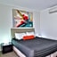 Indulge Apartments - Ontario