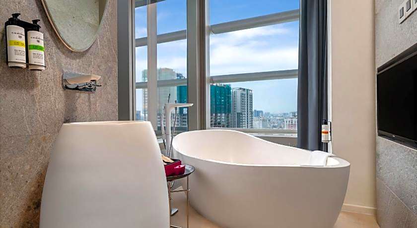 Pullman Saigon Centre Hotel