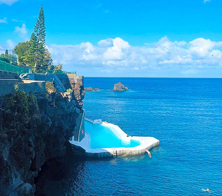 Albatroz Beach & Yacht Club