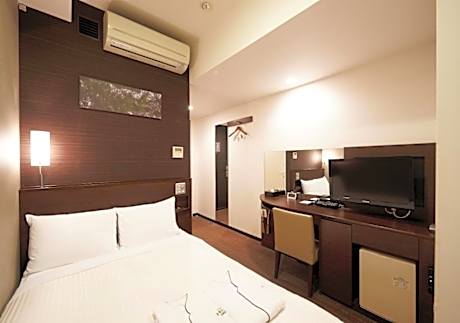 Double Room with Small Double Bed - Smoking