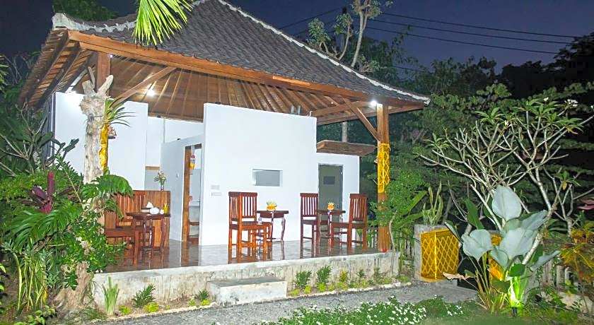 Kurnia Guest House & Spa 