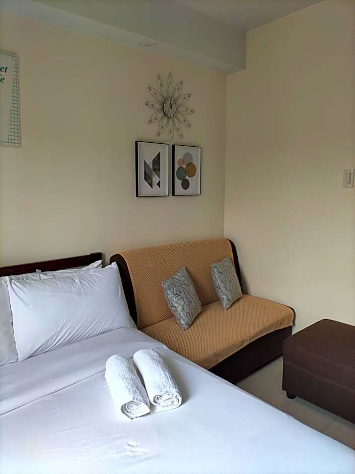 Cozy35 The Persimmon Studio, Near Airport, SM, Ayala, Cebu Business Park, Cebu IT Park