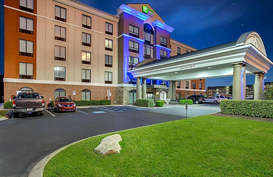 Holiday Inn Express & Suites Lebanon By IHG