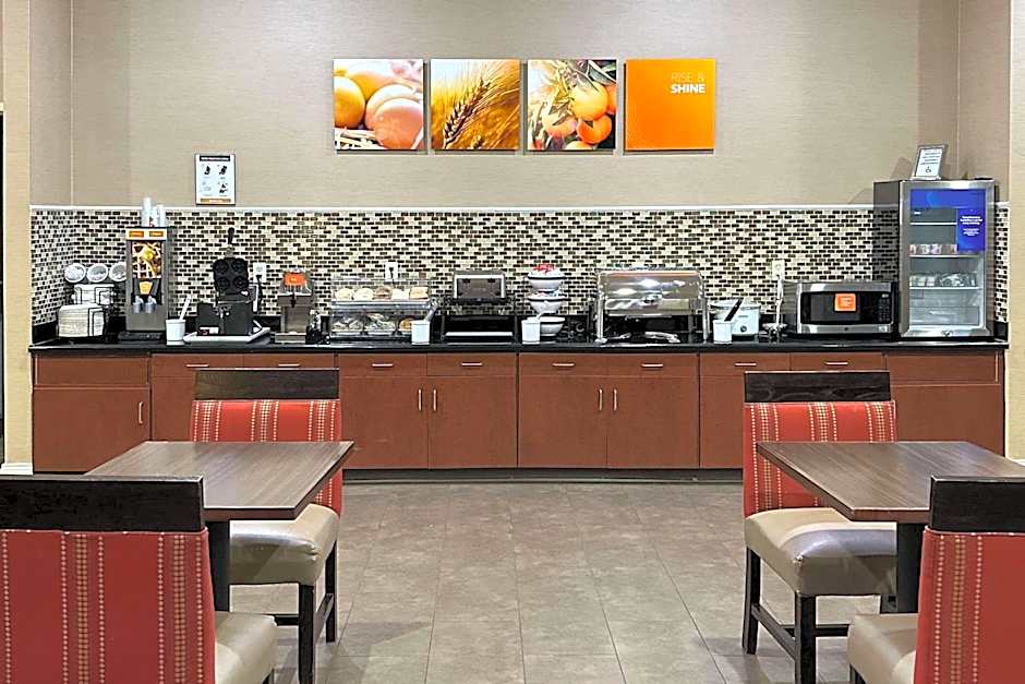 Comfort Inn & Suites Rogersville
