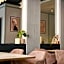 Amadeus Hotel