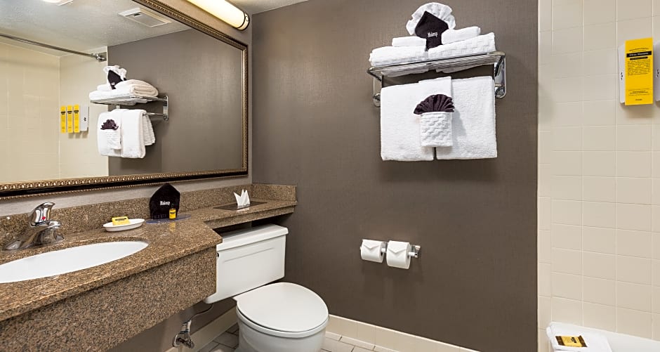 Best Western Landmark Inn