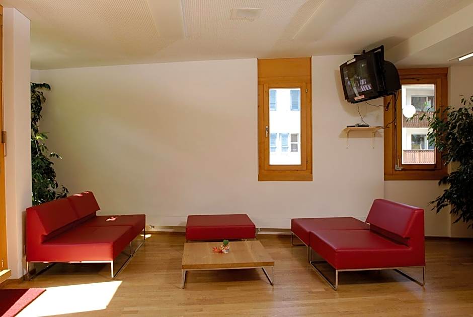 Pontresina Youth Hostel