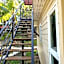 Hill Zone Home Stay by Little Paradise