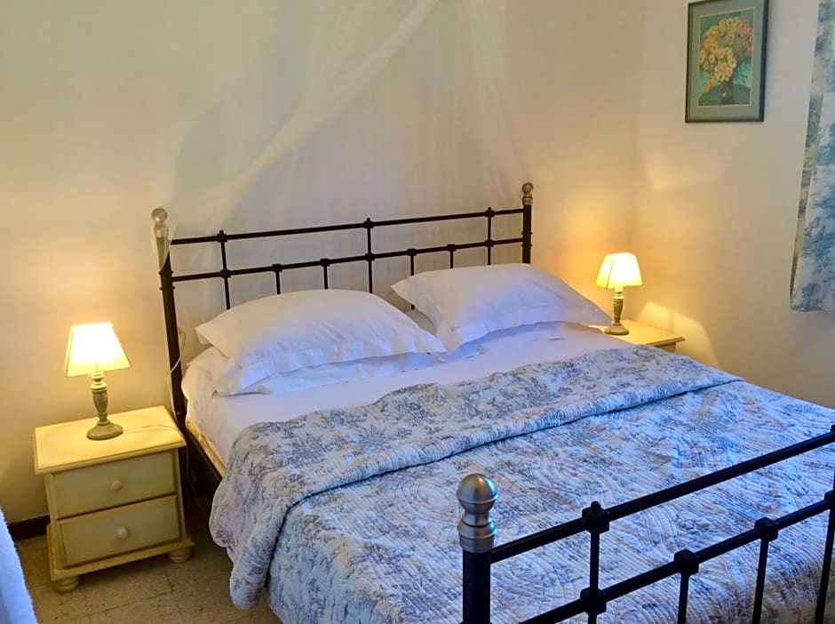 B&B Maison Brora – Lorgues, ID