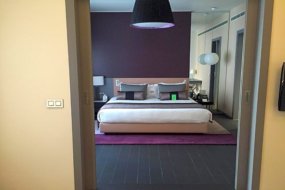 Le Bristol Hotel