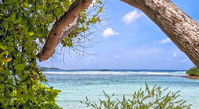 Dhoadhi Retreat Thulusdhoo