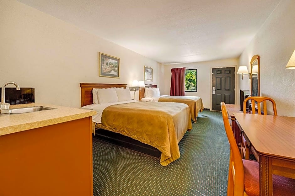 Rodeway Inn