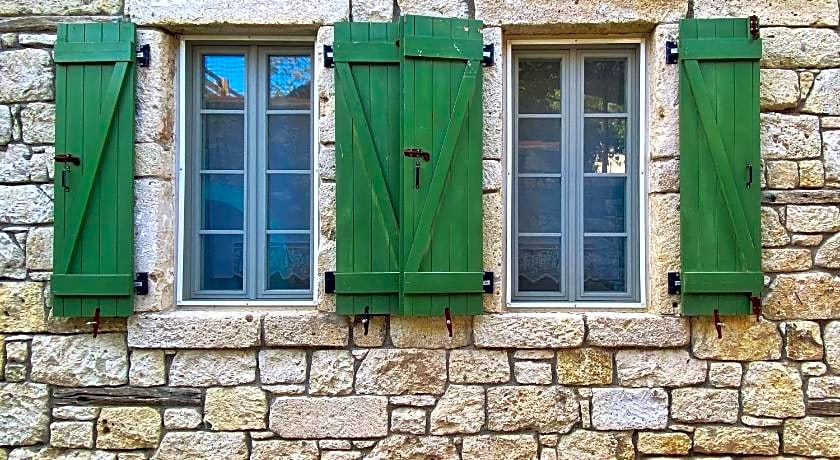 Oberj d'Azur Alacatı