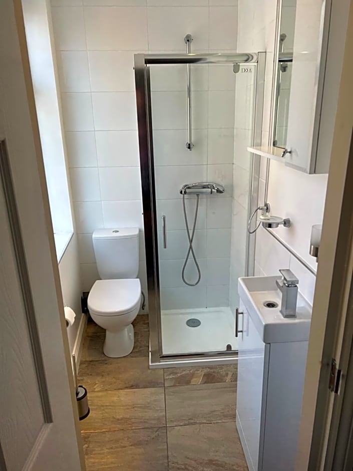 Southport Metro Hotel