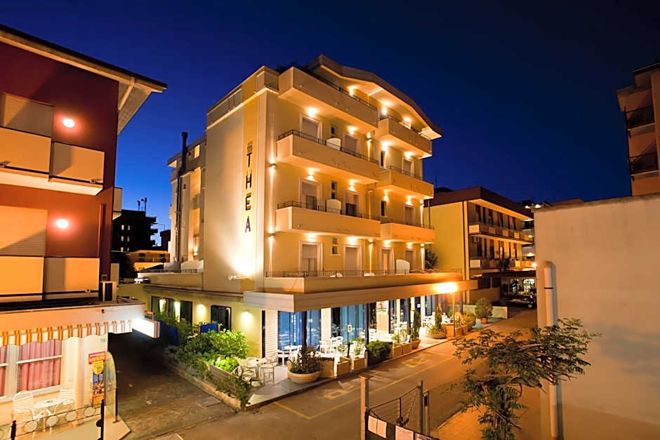 Hotel Thea