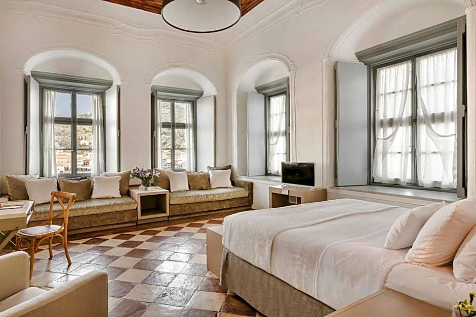 Hydrea Exclusive Hospitality