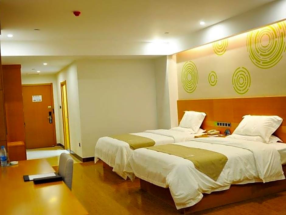 GreenTree Inn Zhenjiang Dagang New District Tonggang Road Butterfly Square