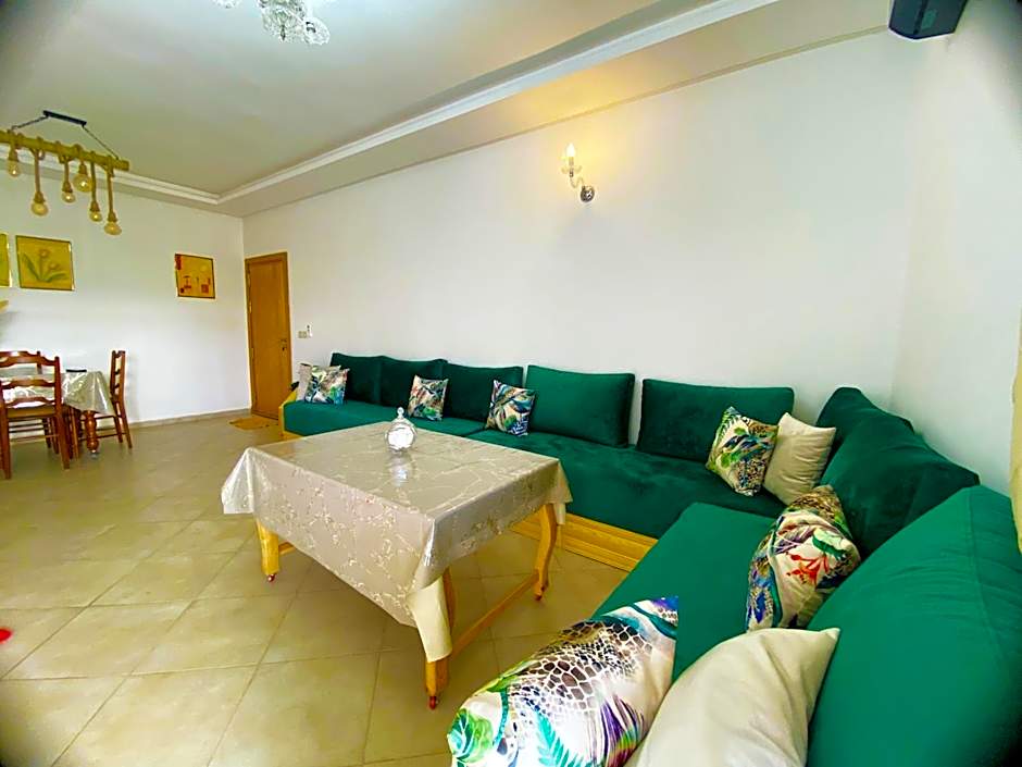 Vista Nest Home - Imi Ouaddar bien équipé avec terrasse