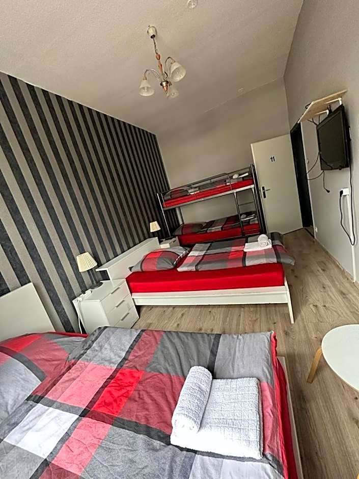 Adam's Hostel - Self Check-In & Only Private Rooms