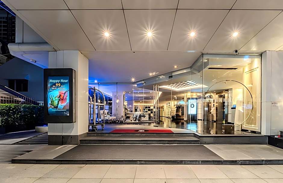 Night Hotel Bangkok - Sukhumvit 15