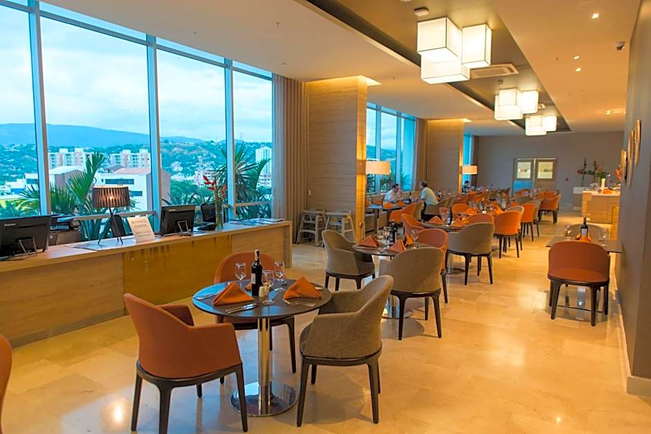 Holiday Inn Cúcuta By IHG